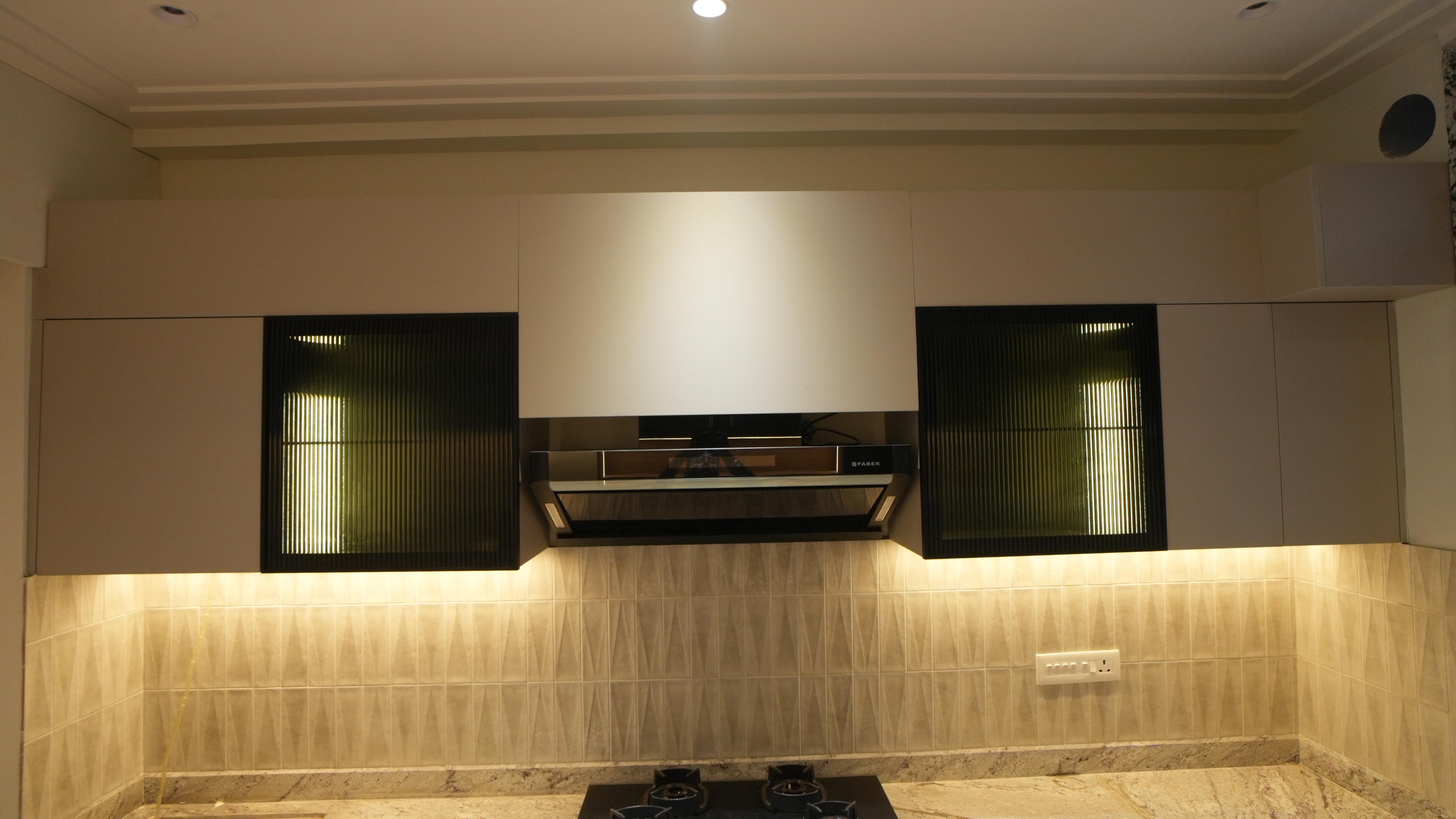 Stone & Oak Kitchen
